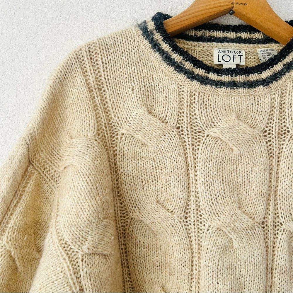 Ann Taylor LOFT Vintage 90s Scandi Cable Knit Wool Blend Sweater Heritage Size M - Picture 4 of 5